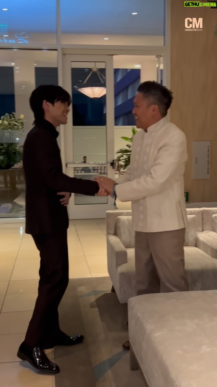 Dante Basco - 9.7K Likes - “What’s up, Prince #Zuko?” 😉🔥 There’s no better way to kick off #Avatar week than sharing this precious moment of the two Zukos meeting in person for the first time ever at our 21st #UnforgettableGala. Look out for @DanteBasco & @Dallas_Liu’s #CharacterConversations coming out tomorrow! #ATLA
