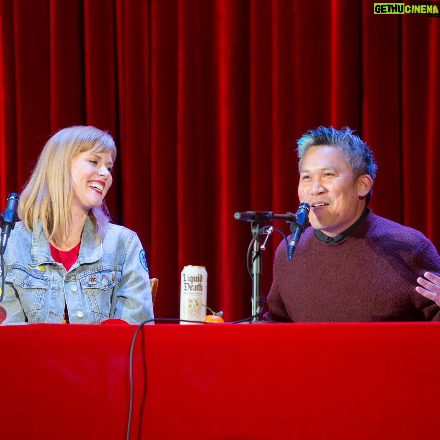 Dante Basco - 2K Likes - Last day to vote for #BravingTheElements for the #shortyawards! We need you! 😘
link is in my bio!
(photo from @sf_sketchfest by the marvelous @tommysees)