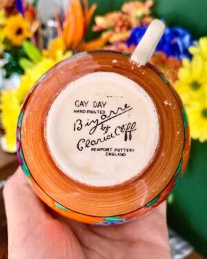 Darci Shaw Instagram - thank you so much to the cast & crew on The Colour Room ! It’s been BIZARRE 🧡

I will treasure these pieces @clairemccarthygram 😚! 

#thecolourroom
