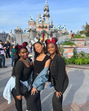 Daria Johns Instagram - Disney called cuz they know how fire my Pixar 📸
•
•
#daria #dariajohns #disneyland #blackgirl #vip #explore #explorepage #californiaadventure #pixar #pictures #mickeymouse #mickey