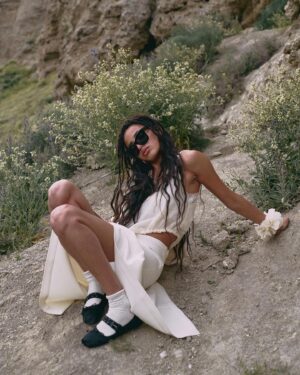 Dariam Coco Instagram - 🤍 spring must 🤍 
@mango #mangogirls #publi