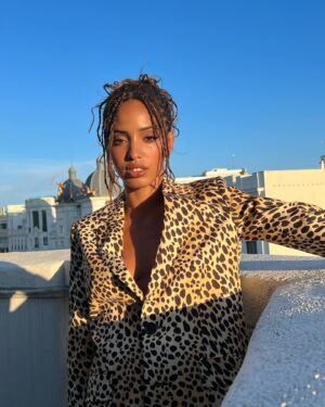 Dariam Coco Instagram - @diorbeauty @tousjewelry 🩵🐆
@dsquared2