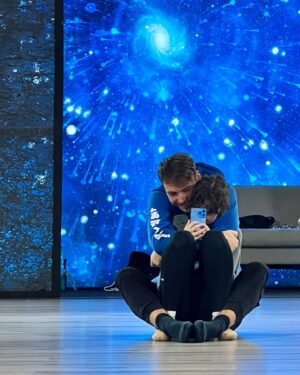 Darija Pavlovičová Instagram - 10 dní do přenosu @stardancecz 
Těšíme se, bojíme se a objímáme se. 💙

Držte nám palce. ☺️
D&D