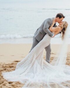 Actor Darin Brooks HD Instagram Photos and Wallpapers May 2023