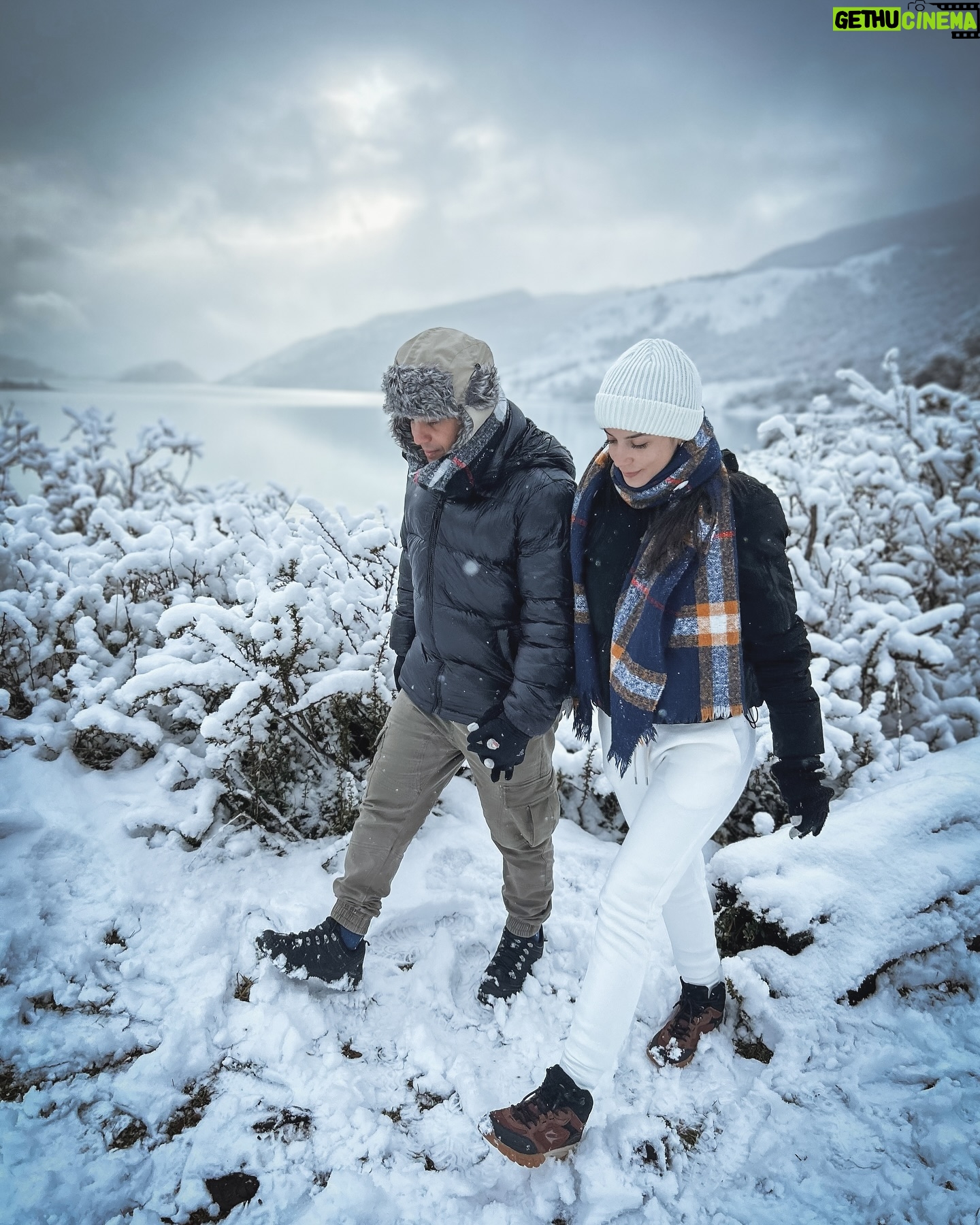 Darío Lopilato - 6.8K Likes - GLACIARES GOURMET
@marpatagcruceros ★★★★★
Navegamos por el Lago Argentino, por el Canal de los Témpanos, recorriendo el Brazo Norte, con una vista increíble en el Glaciar Spegazzini, Upsala y Perito Moreno. También desembarcamos en Puesto de Las Vacas 🐮
Una excursión sumamente recomendable.
@elcalafatetierradeglaciares
Gestión: @bal.luciano
@designsuites 🏨
@babiaviajes ✈️
@carina_bradanini @leti.loo @federicairigaray