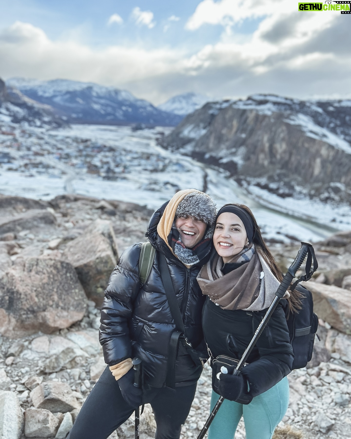 Darío Lopilato - 10.8K Likes - El Chaltén, en lengua tehuelche «montaña humeante».
Capital Nacional del Trekking 🥾
@patagoniadreams ★★★★★
@babiaviajes ✈️
Gestión: @bal.luciano