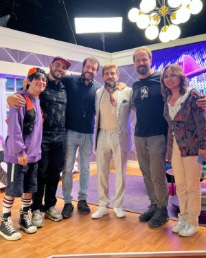 Darío Ripoll Instagram - Hoy se estrena en @amazonprime  #put@sredessociales ,una serie MUY  divertida con un elenco de primera  @paugaitan @hernanmendoza_ @natalyvalencia.v @bengzengof @barbaratorresmx  véanla se van a divertir mucho ! gracias querido  @jorgeulloaaa @3pas_studios @pablocalasso @vinnyvizcaino por la confianza para darle vida a Angelo 🙏✌️❤️