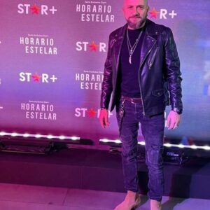 Darío Ripoll Instagram - En la Premiere de #horarioestelar mañana 15 de febrero GRAN estreno solo por @starplusla con el magnífico actor @ojaenada @gabrielblancoi 😈