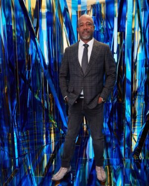 Darius Rucker Instagram - Had myself a good time at the @CMA Awards last night!! Hope @PaulaAbdul liked my dance moves 🤣. What a night! Man, I love country music! #CMAawards

(📷 @gettyentertainment & @katiekauss)