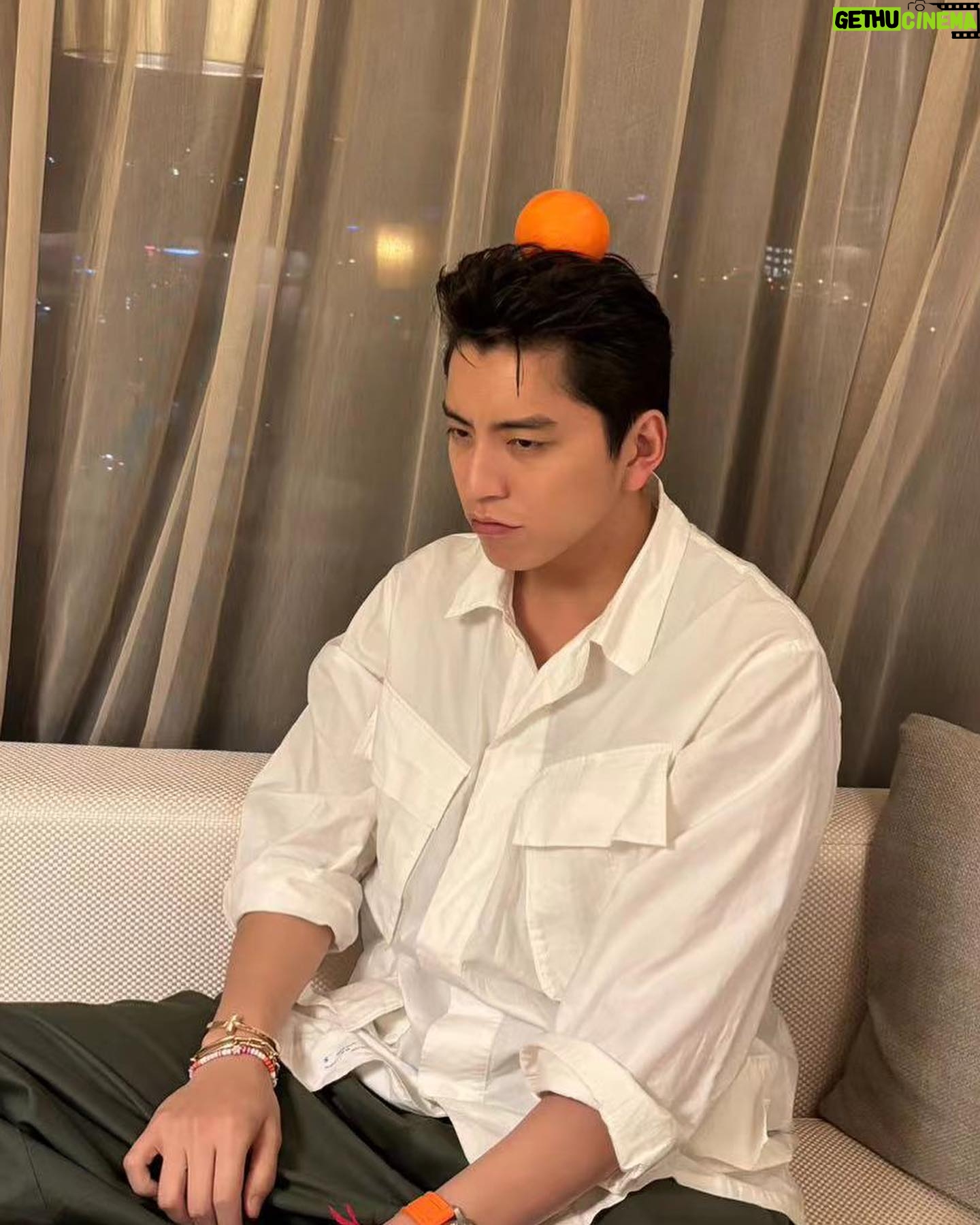 Darren Wang - 54.8K Likes - 情緒穩定!?