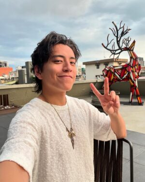 Darren Wang Instagram - 🎂✌️