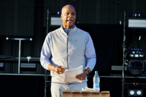 Darryl Strawberry Instagram - Thanks For Allowing Me God To Preach About Your Son Jesus Christ ✝️❤️