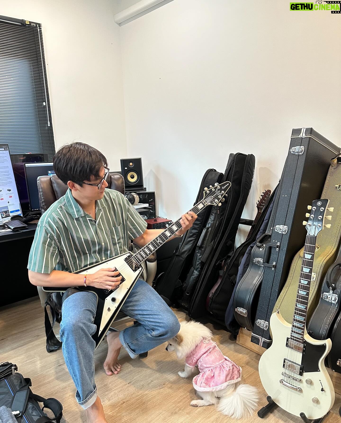 Darvid Kreepolrerk - 3 Likes - โดนป้ายยาอีกแล้วเว้ยยย @arsan_k 🎸