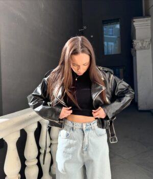 Darya Aleksandrova Instagram - Я думала, между нами вспышка, но это decoy 📸