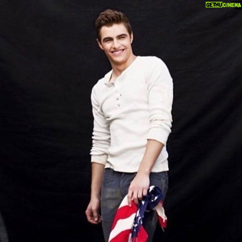 Dave Franco - 3 Likes - we post this picture for every 4th of july BUT happy 4th of july to everyone who celebrates it ! #davefranco