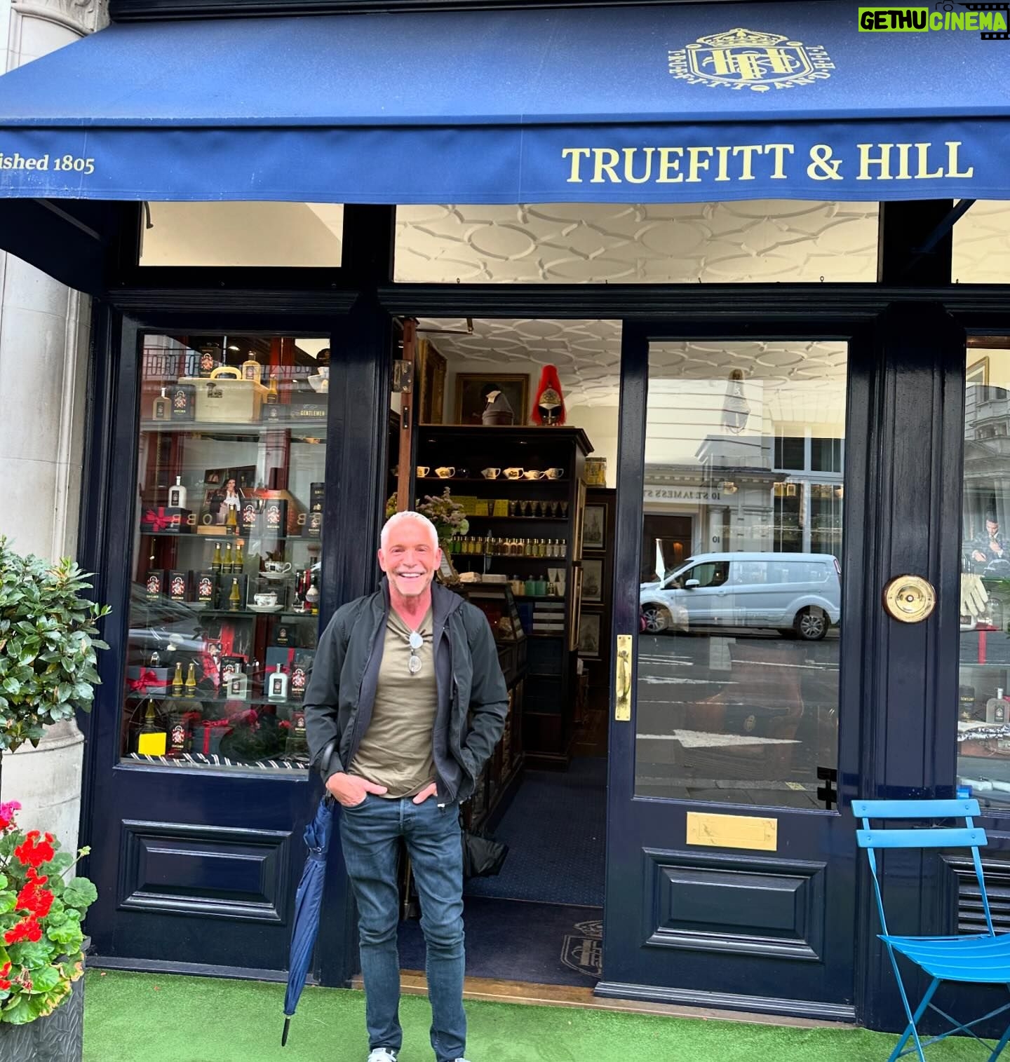 Dave Koz - 785 Likes - Much needed haircut today in London at the oldest barber shop in the world, @truefittandhillofficial —where royalty has gone to get their hair cut for generations. Thanks Michael for a great cut, even for a non-royal like me! :)
