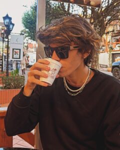 Davi Campolongo Most Liked Photos and Posts
