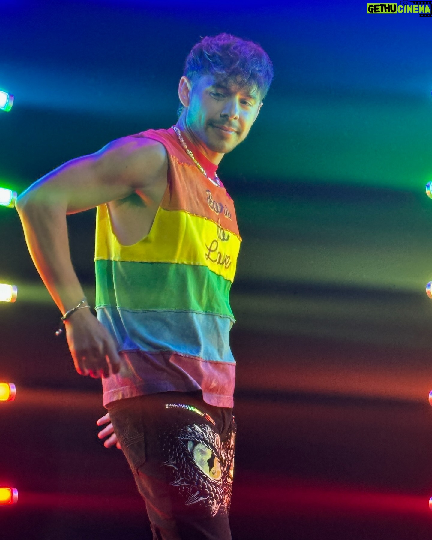 David Archuleta - 28.4K Likes - Born to Love 🌈🫶🏼
Tune into @iHeartRadio’s #CantCancelPride to see a special performance of my new single #HellTogether at 8pm ET/5pm PT. It will be streaming on @iHeartRadio’s Facebook and YouTube pages, @Hulu, @revrytv, and @advocatechannel.
Outfit: @embroiderystudiola
Jewelry: @nialayajewelry
Boots: @fraylondonofficial
Stylist: @lil_saigon
Stylist Assistant: @cindomon
H&MU: @josephadivari
Photo: @onairjake
Event: @iheartradio #CantCancelPride