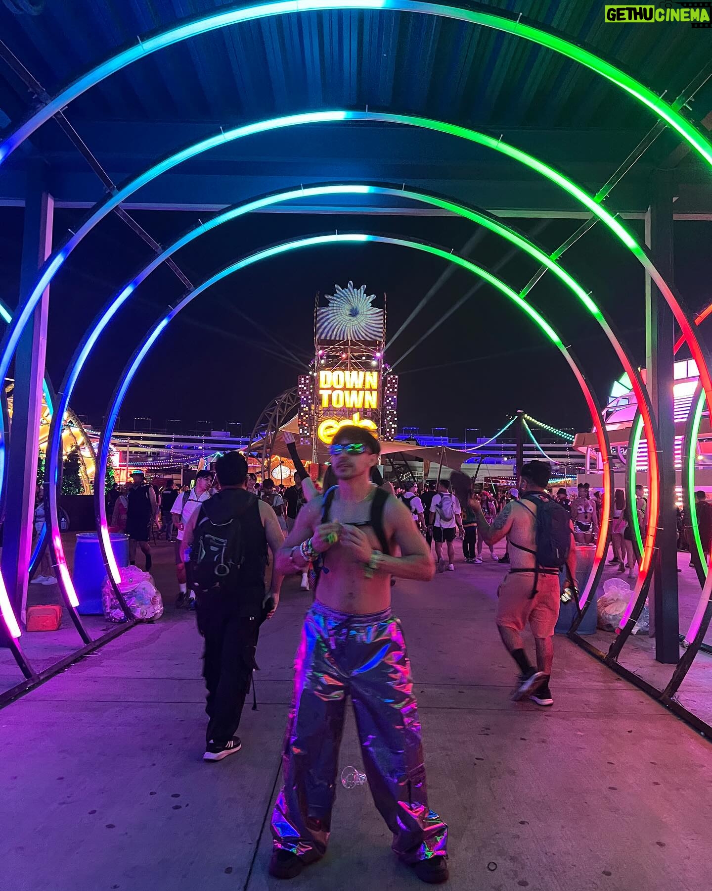 David Archuleta - 46.7K Likes - EDC day 3
An incredible weekend! Thank you @noesha with @insomniacevents for making it possible for me to come! I had a blast! 🙏🏼🙏🏼🫶🏼
Also a big shoutout and thanks to @dollskill for most of the clothes to help me create my fits. It made coming to EDC so much more fun 🔥
An extra shoutout to @neoncowboys for the light up glasses for me to use ^-^
Thanks to all of the kind ravers who danced along side me, said hi and complimented my outfits, traded kandy (bracelets) because they liked how I was rocking out to the music (because I really rock out sometimes lol) or liked my fits, complimented my results on working out 🥲 even straight dudes with their girlfriends just coming up and fist bumping me saying they can tell I’ve been working hard at the gym made my day ^-^ because sometimes it’s a few step forwards and then some steps backwards lmao with the gym lmao. It looks wild because of the hard techno and crazy outfits and lights and visuals but the PLUR culture (peace, love, unity, respect) is a great standard to have for a festival and amazing to be around. It teaches you how to not be judgmental and that there are other ways of being together, finding community and being one in a moment together.
to the many incredible DJ’s who made all of our weekends, a huge thanks to all of yall and for bringing joy to so many of us and inspiring music creativity in me 🫶🏼🫶🏼