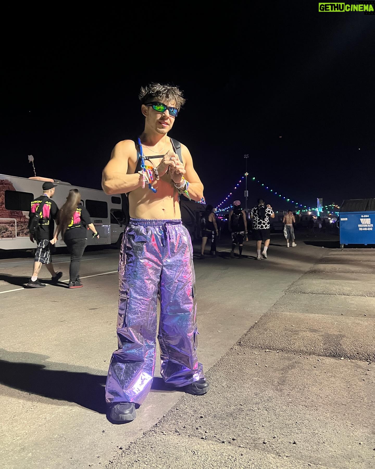 David Archuleta - 46.7K Likes - EDC day 3
An incredible weekend! Thank you @noesha with @insomniacevents for making it possible for me to come! I had a blast! 🙏🏼🙏🏼🫶🏼
Also a big shoutout and thanks to @dollskill for most of the clothes to help me create my fits. It made coming to EDC so much more fun 🔥
An extra shoutout to @neoncowboys for the light up glasses for me to use ^-^
Thanks to all of the kind ravers who danced along side me, said hi and complimented my outfits, traded kandy (bracelets) because they liked how I was rocking out to the music (because I really rock out sometimes lol) or liked my fits, complimented my results on working out 🥲 even straight dudes with their girlfriends just coming up and fist bumping me saying they can tell I’ve been working hard at the gym made my day ^-^ because sometimes it’s a few step forwards and then some steps backwards lmao with the gym lmao. It looks wild because of the hard techno and crazy outfits and lights and visuals but the PLUR culture (peace, love, unity, respect) is a great standard to have for a festival and amazing to be around. It teaches you how to not be judgmental and that there are other ways of being together, finding community and being one in a moment together.
to the many incredible DJ’s who made all of our weekends, a huge thanks to all of yall and for bringing joy to so many of us and inspiring music creativity in me 🫶🏼🫶🏼