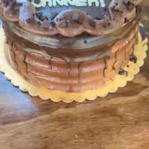 David Banner Instagram - Scroll to the last slide to see the infamous cake! 

A @sgd_customs southern girl cake for a tried and true southern man! Happy birthday @davidbanner here’s to many many more! Thanks for allowing us to celebrate you today! 

#doublechocolatecake 
#customcakes 
#davidbanner 
#southernfood 
#southernbaking 
#tridestinedstudios 
#bet 
#southerngirlsdoitbest 
#titicakes 
#throwbackthursday 
#happybirthdaycake 
#losangelesbakery 
#adultcakes