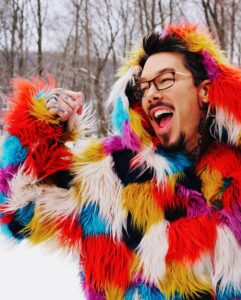 Actor David Bromstad HD Instagram Photos and Wallpapers August 2021