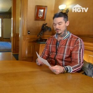 David Bromstad Instagram - I’m such a dork! Love these clips of the weirdo I am. Brand spankin new episode of My Lottery Dream Home Friday @hgtv Come for the story, fashion snd giggles 📖 👗 🤭