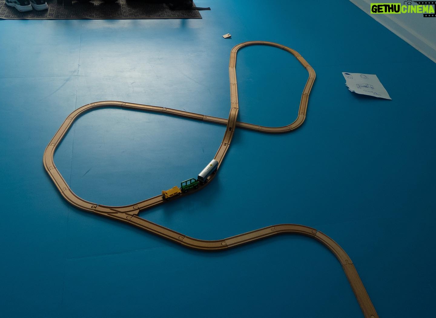 David Byrne - 6.8K Likes - train loop