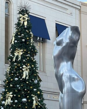 David Byrne Instagram - Christmas in Beverly Hills
