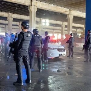 David F. Sandberg Instagram - Some behind the scenes of #ShazamFuryOfTheGods The last video of @lottalosten getting 3D scanned has lots of flashing lights.
