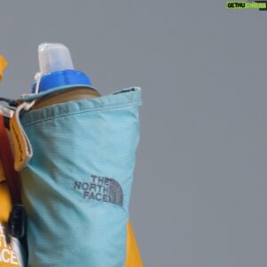 David Göttler Instagram - On today’s #MountainMentor episode I talk about my drinking system. Anyone who has done long days up high will know that this is a tricky topic: your drinks can freeze, or maybe you can’t reach them without taking your pack off, but you need to stay hydrated to perform and to stay warm. If you’re interested in seeing how I tackle this on my climbs watch this episode over on YouTube. 
Link in bio.
.
📸: #1 @mathis_dumas 
.
#mountainmentor #monday #tipsandtricks #drinking #neverstopexploring #trinksystem #wandern #trekking #hiking #trailrunning #mountaineering #himalayas #expedition @thenorthfacede @alpsolut.pictures @maurten_official