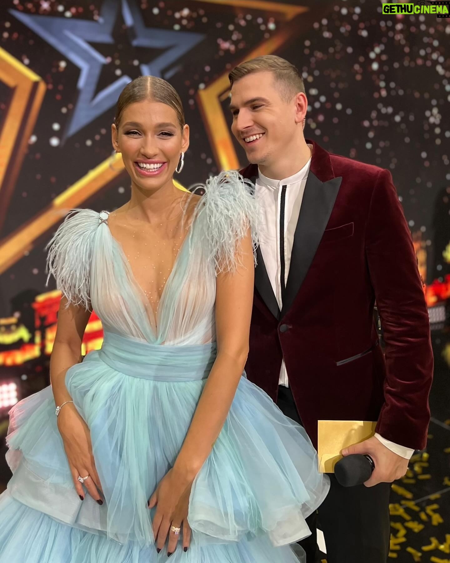 David Gránský - 9.7K Likes - Jasmina & David, boli ste aj tento rok super! 👏😍🫶
#tvjoj #tvprima #csmt #ceskoslovenskomatalent #csmt2023 #csmttvjoj