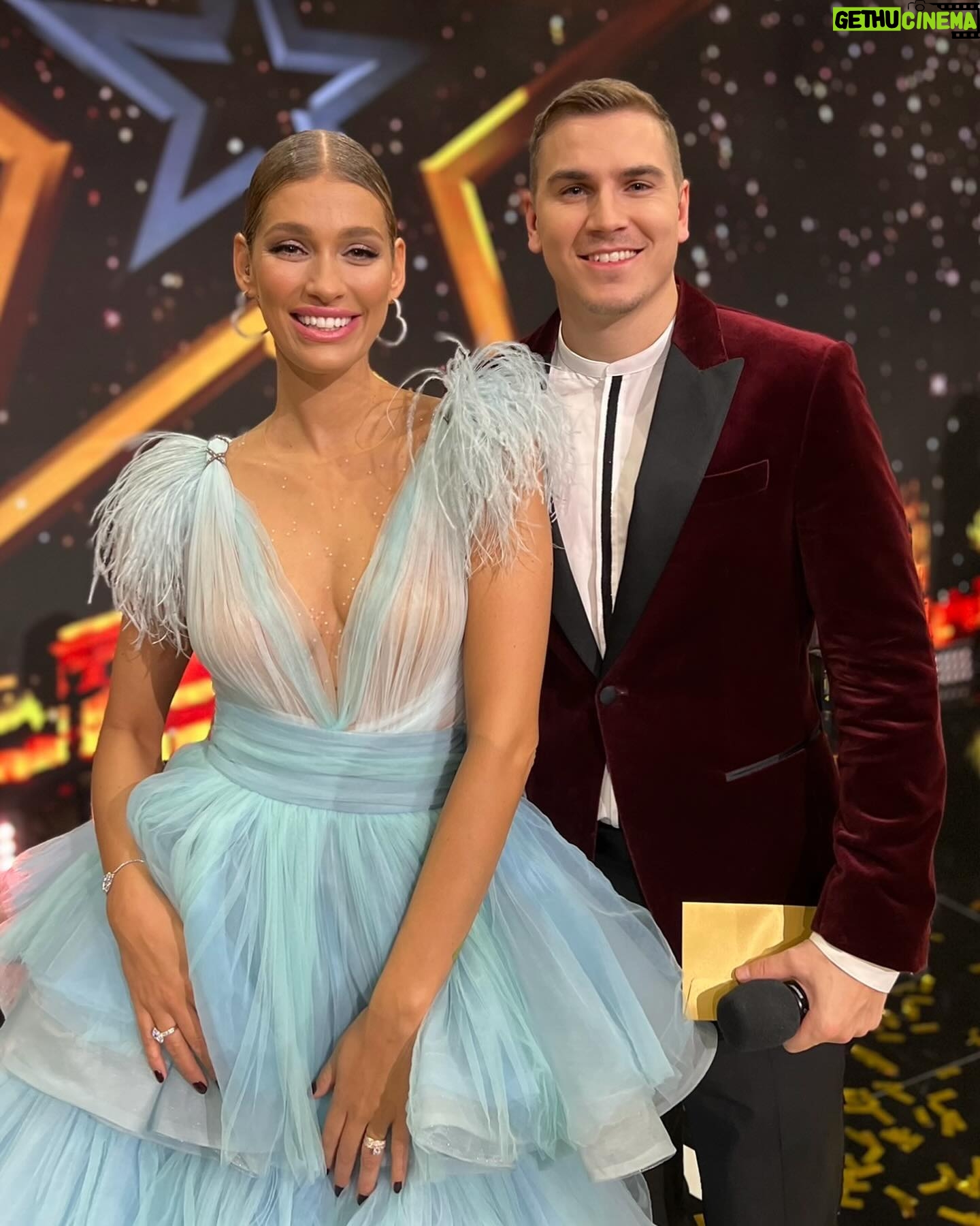 David Gránský - 9.7K Likes - Jasmina & David, boli ste aj tento rok super! 👏😍🫶
#tvjoj #tvprima #csmt #ceskoslovenskomatalent #csmt2023 #csmttvjoj