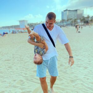 David Gránský Instagram - Tuhle si tu musím odložit. 💎💪🏼

#TBT #Barcelona