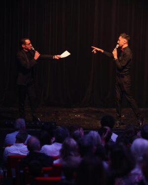David Lantin Instagram - 🪄 Festival LES STARS DE LA MAGIE 2023 (Octobre 2023)

Un immense bravo à Nicolas DEL POZO pour ce superbe festival & son énergie communicative ! 

💥 3 jours, 6 shows sold out !! 

Et un GRAND bravo à tous les artistes de cette édition 2023.