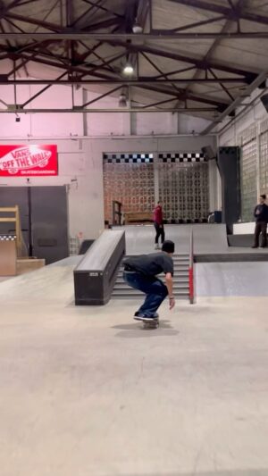 David Loy Instagram - Up the 8 @skatehalle.berlin 
🎥  @samiharithi
