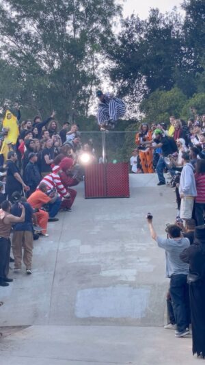 David Loy Instagram - HELLRIDE 🤘🏼
@thrashermag @halloweenhellbomb