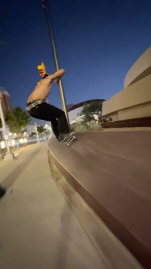 David Loy Instagram - EL PASO ❤️‍🔥

Thank you @rocking_the_rez_pow_wow nothin but good times and good vibes 🤘🏼 @pakitu_skate_plaza 

Track ID - Poison Kiss - @raven.unltd 😘