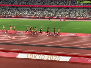 David Rudisha Instagram - A good fight by our very own Hellen Obiri to finish 4th in the 10000m women’s race. It was a very tough race but you all pulled your best. Congratulations as well to Cheptai and Chelang’at.
#Daughtersofourland
#TokyoOlympics 
#Tokyo2020