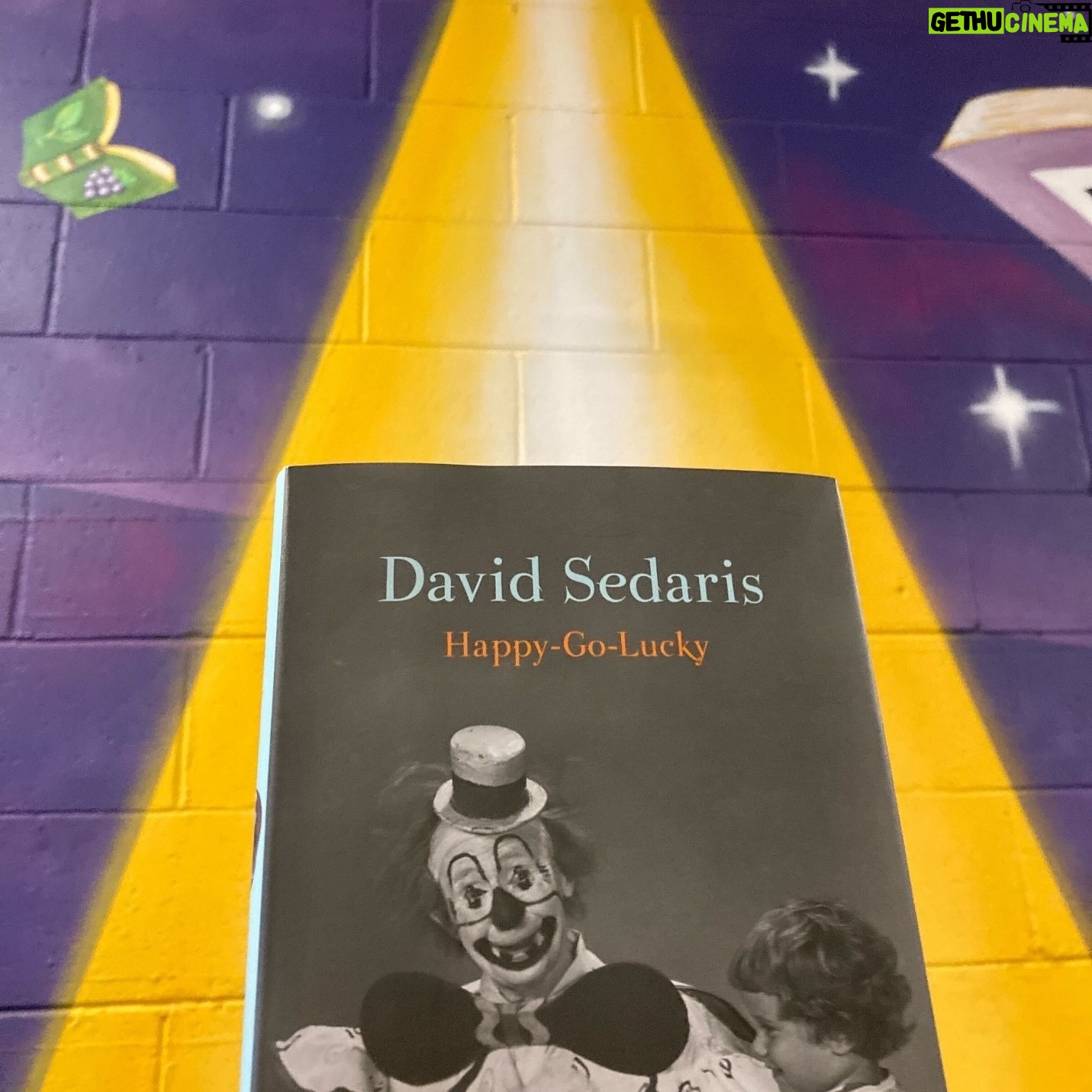David Sedaris - 3.4K Likes - From Poughkeepsie to Vegas and 42 stops in between! See you on the next round starting in April.
#davidsedaris
#davidsedaristour