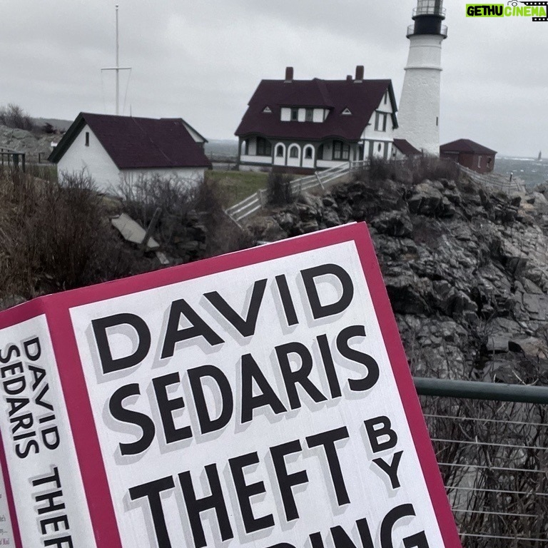 David Sedaris - 2.8K Likes - Another tour in the books. Started in New York and ending in New York tonight.
#davidsedaris #davidsedaristour