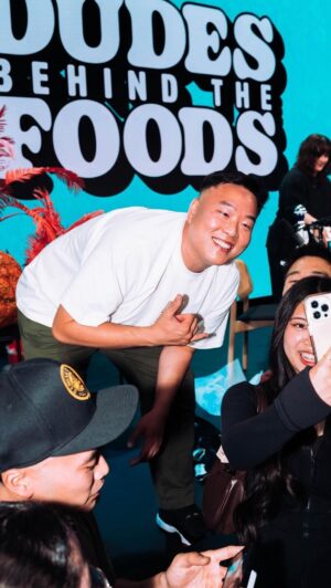 David So Instagram - Do you wash/cook your rice with filtered water or tap water? Only one right answer. Go! And it’s not filtered water! 

#korean #asian #standup #comedy #fyp #explore #dbf