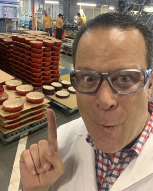 David Venable Instagram - Hey Friends!  What a day at the @lecreuset headquarters in Frisnoy Le Grand, France!  Today was a dream come true for me.  Here’s a quick look at some of what we saw today!  More to come tomorrow (Wednesday). #soexcited #dreamcometrue #hugevisit @lecreuset #davidvenableqvc #france @chefnatelc