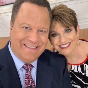 David Venable Instagram - Hey, friends! Be sure to tune in tonight (1/4) at 10pm ET for “Making Memories with David & Jane” hosted by myself and the wonderful @janetreacyqvc! We’ll be celebrating some of our favorite memories from 30 years @qvc and helping to create new ones as we share inspiring ideas for your home, yourself, and your loved ones! 😄Tell me, what’s your favorite QVC memory? #makingmemories #itkwd #LoveQVC #bestfriends
