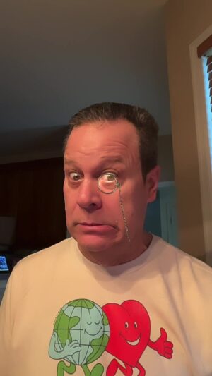 David Venable Instagram - Coffee Talk with David 
#coffeetime #nobigwhoop #itkwd #happydance @rachelellisqvc @chelseaphillipsreidqvc @lifeisgoodco #funwithfilters #davidsrecipecorner