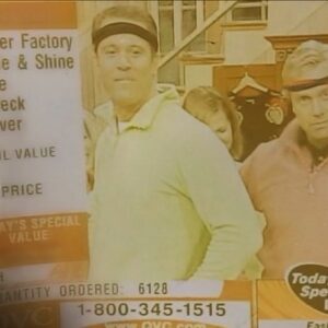 David Venable Instagram - Always staying fashionable over the years @davidvenableqvc @rickdomeierqvc @quackerfactory 😎#throwbackthursday
