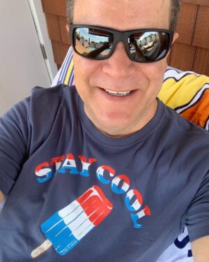 David Venable Instagram - Hey, Friends! Happy #FirstDayofSummer! ☀️ Tell me what you have planned for the season! 😎 #happysummer #summertime #sunshineonmyshoulders #sunglasses #summersolstice #staycool