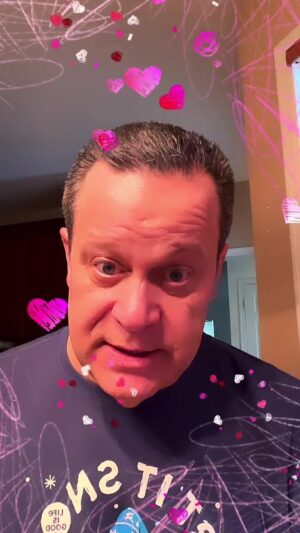 David Venable Instagram - Coffee Talk with David
#coffeetime #nobigwhoop #itkwd #happydance @rachelellisqvc @chelseaphillipsreidqvc #letitsnow @lifeisgoodco #snowday❄️