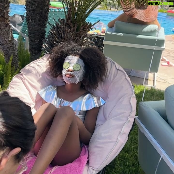Davida Williams - 405 Likes - Happy birthday to my niece Irie, the most glamorous Taurus ♉️ you’ll ever meet 😭😂