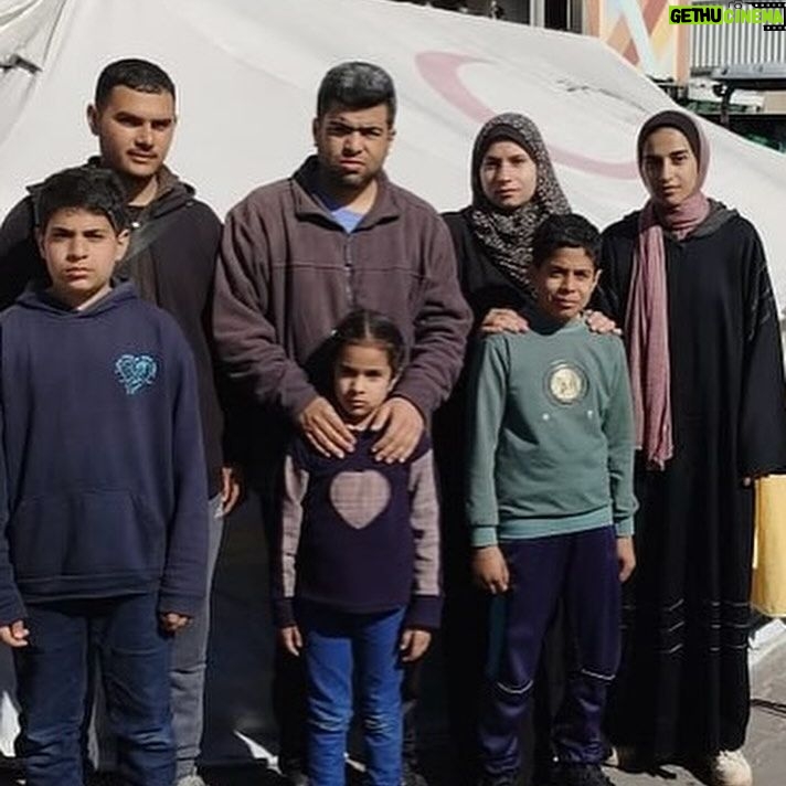 Davida Williams - 353 Likes - Urgent: Every person I’ve tagged here needs to evacuate their families immediately. Linktree in bio. There’s an impending invasion of Rafah and they are being told to leave immediately with nowhere to go. It is $5,000-$7,000 per person to cross into Egypt. All of their GoFundMe’s are in the Linktree in my bio. Please help if you can. If you’re unable, even following them and amplifying them helps a lot. Thank you ❤️ tags include @dema_sedodii , @ahmed_alashii , @marwa_alghol , @sun.flowers.99 , @rabei_n_abdulwahed